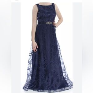 NWT Ellen Tracy Women's Formal Dress Size 12  Navy Blue Belted Evening Boat Neck